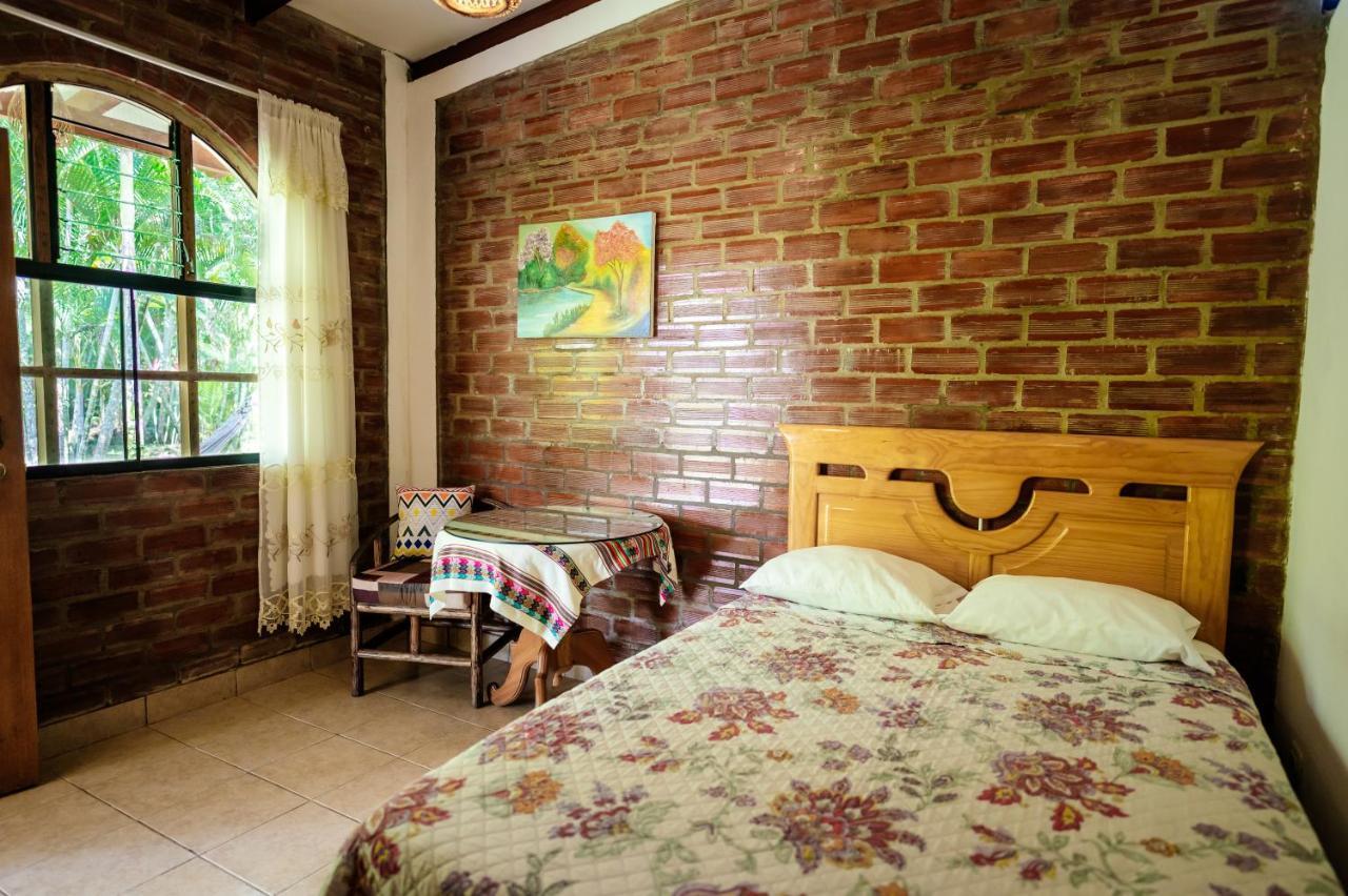 Huingos Eco Lodge 塔拉波托 外观 照片