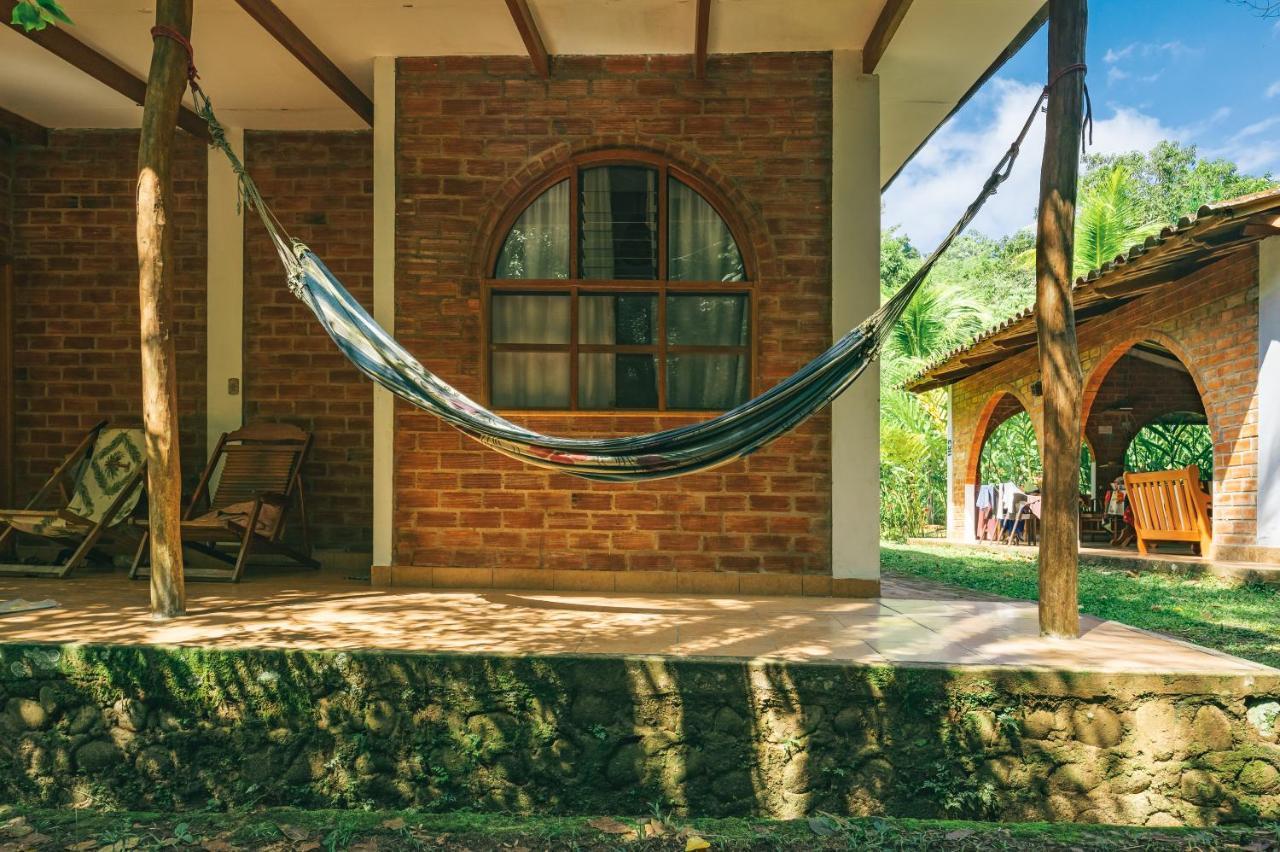 Huingos Eco Lodge 塔拉波托 外观 照片